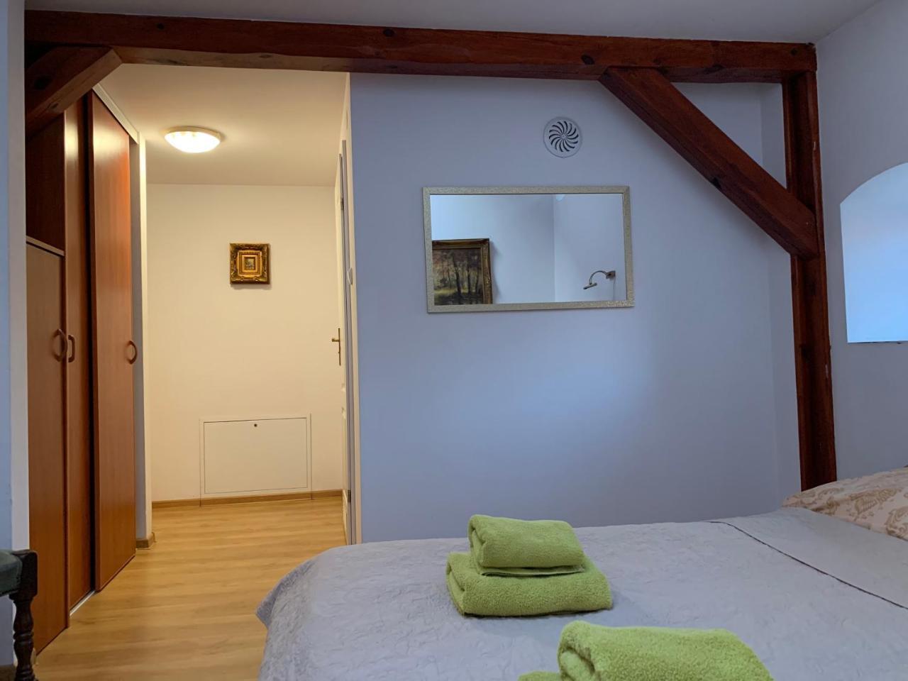 Kamienica Biala Hotel Казимеж Долни Екстериор снимка
