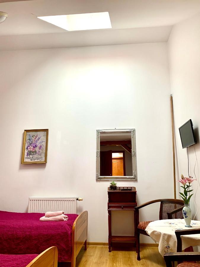 Kamienica Biala Hotel Казимеж Долни Екстериор снимка